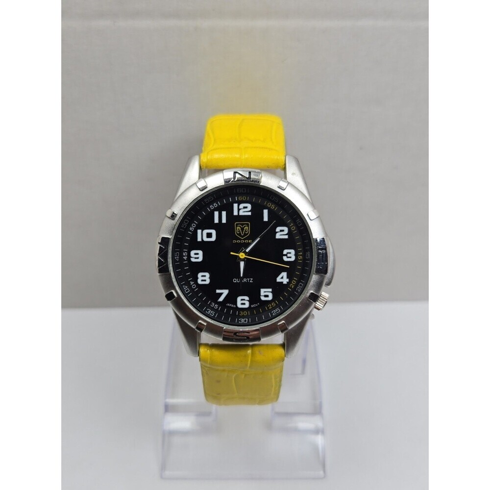 Dodge 2005 Mens Quartz Watch Ram Logo Black Dial Leather New Battery Collectible